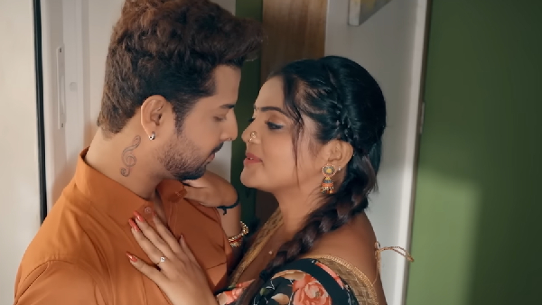 মায়ের কাছেই সব সুখ পাই